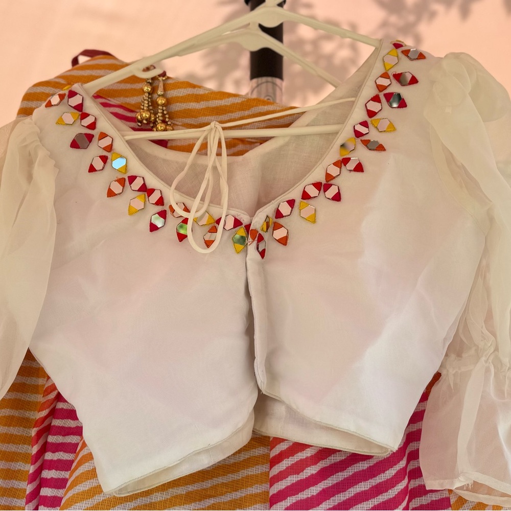 Lehenga, blouse, dupatta Striped Pink & Yellow Maxi Skirt - Women - Picture 7 of 9